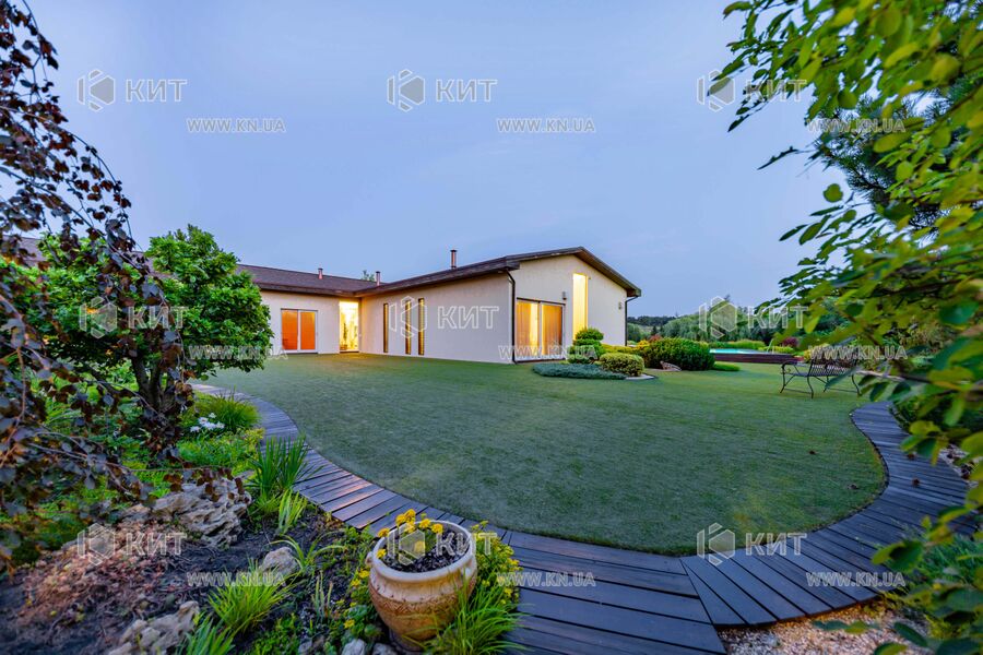 Продажа дома Флоринка, Флоринка, 350м²