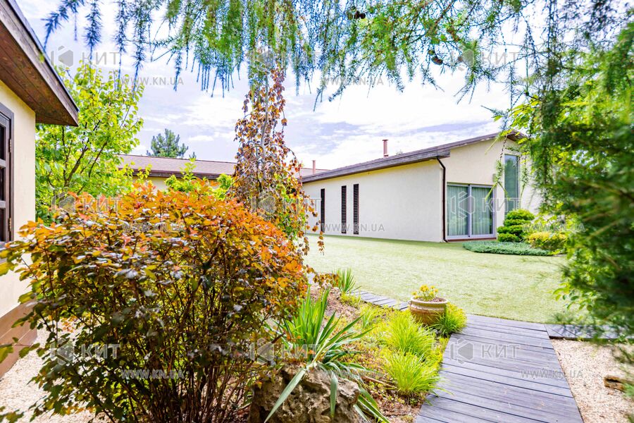 Продажа дома Флоринка, Флоринка, 350м²