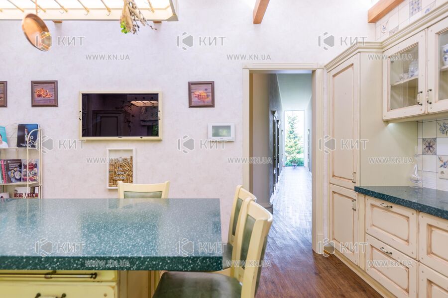 Продажа дома Флоринка, Флоринка, 350м²