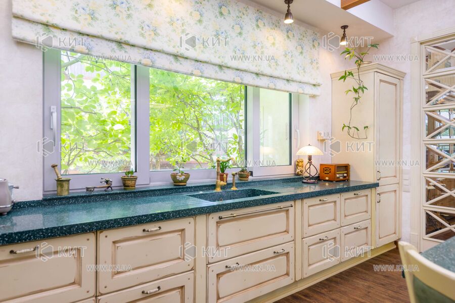 Продажа дома Флоринка, Флоринка, 350м²