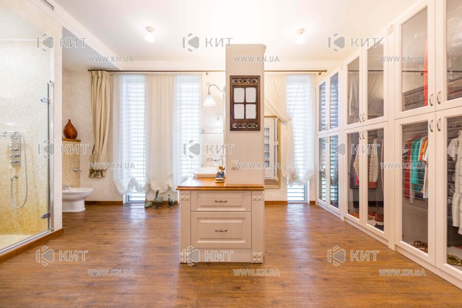 Продажа дома Флоринка, Флоринка, 350м²