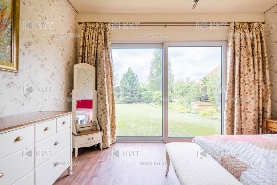 Продажа дома Флоринка, Флоринка, 350м²