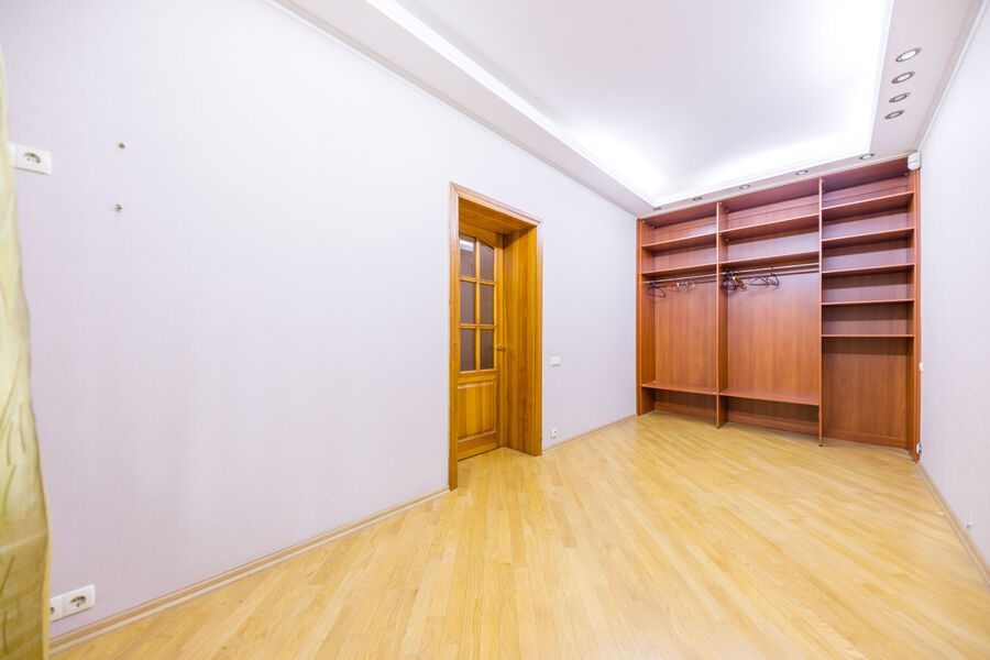 Продаж квартири Харків, Завод "Шевченка", 77м²