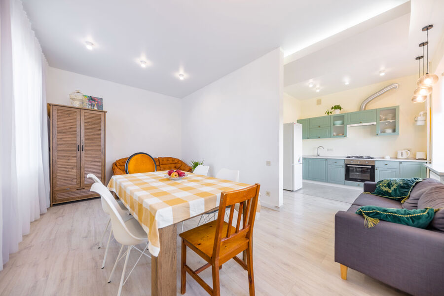 Продаж квартири Харків, Гагаріна, Спортивна, Захисників, 78м²