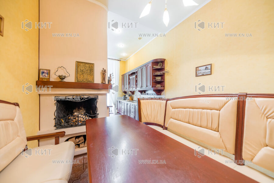 Продаж квартири Харків, Центр, 150м²