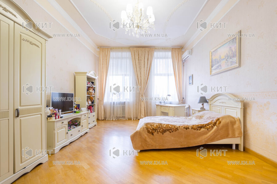 Продаж квартири Харків, Центр, 150м²