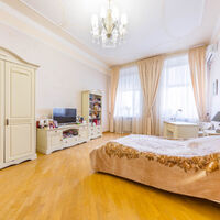 Продаж квартири Харків, Центр, 150м²