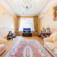 Продаж квартири Харків, Центр, 150м²
