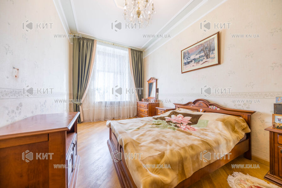Продаж квартири Харків, Центр, 150м²