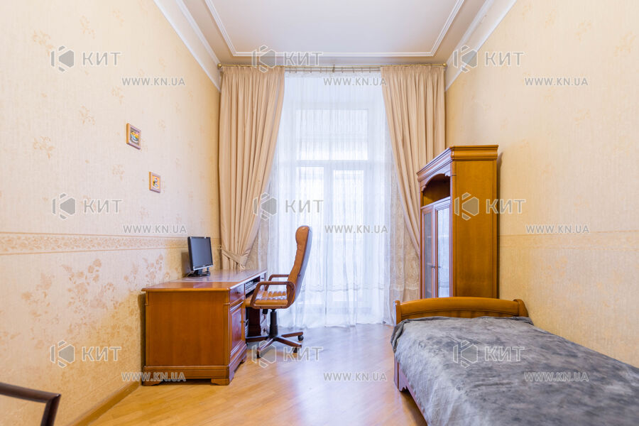 Продаж квартири Харків, Центр, 150м²