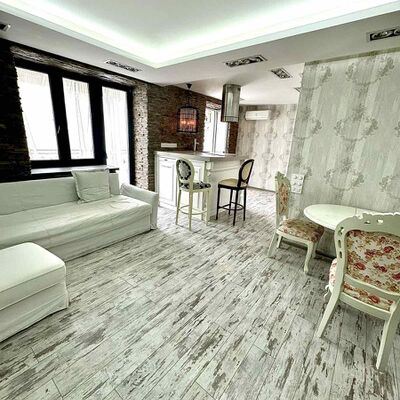 Продажа 	 Харків,  Шатилівська (Леніна) вул.   1