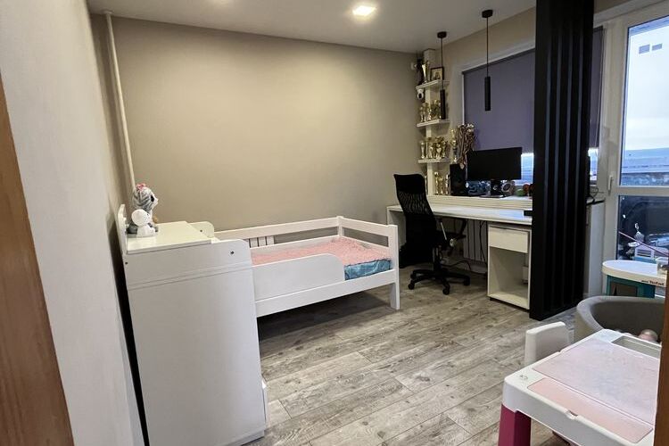 Продаж квартири Харків, Олексіївка, 70м²
