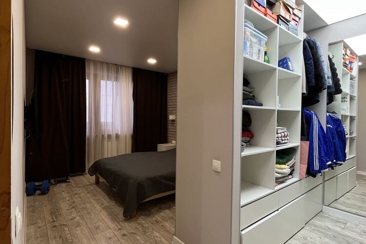 Продаж квартири Харків, Олексіївка, 70м²