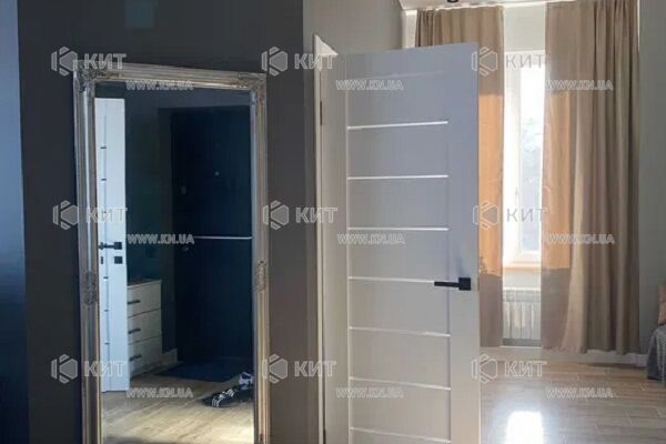Продаж квартири Харків, Гагаріна, Спортивна, Захисників, 42м²