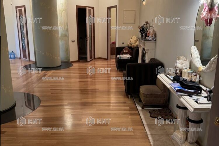 Продаж квартири Харків, Центр, 183м²