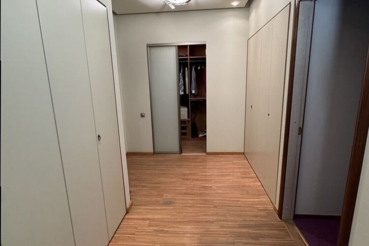 Продаж квартири Харків, Центр, 183м²
