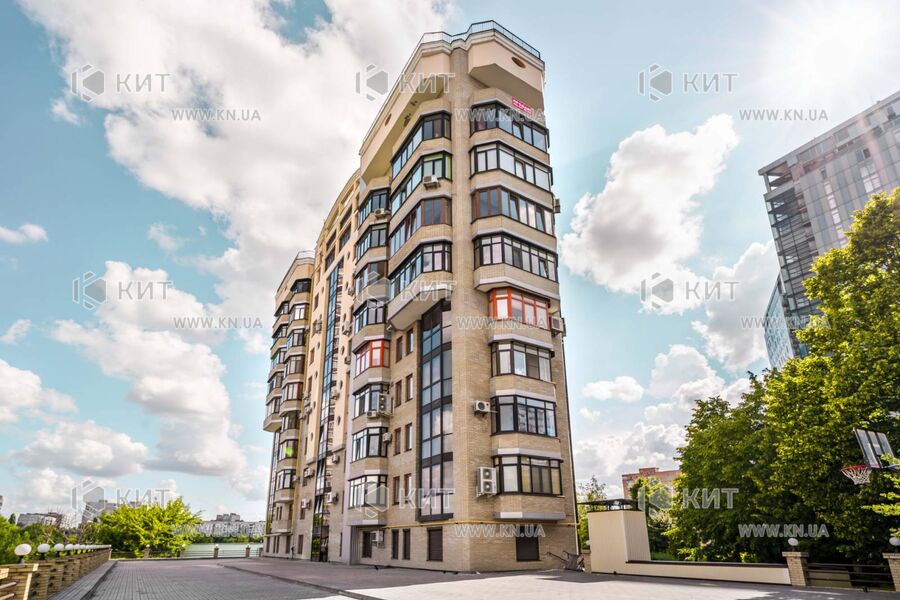 Продаж квартири Харків, Павлове Поле, 190м²