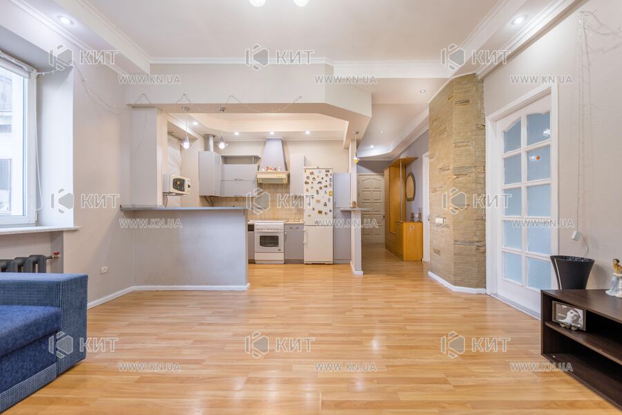 Продажа квартиры Харьков, Центр, 64.5м²