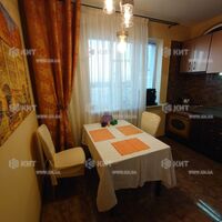 Продаж квартири Харків, ХТЗ, Рогань, 50м²
