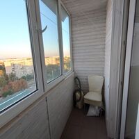 Продаж квартири Харків, ХТЗ, Рогань, 50м²