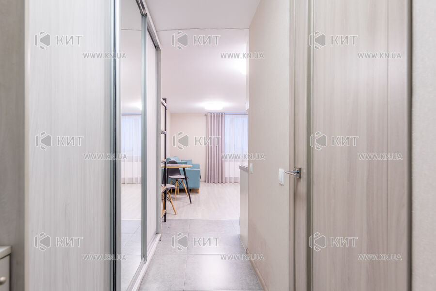 Продаж квартири Харків, Гагаріна, Спортивна, Захисників, 35м²