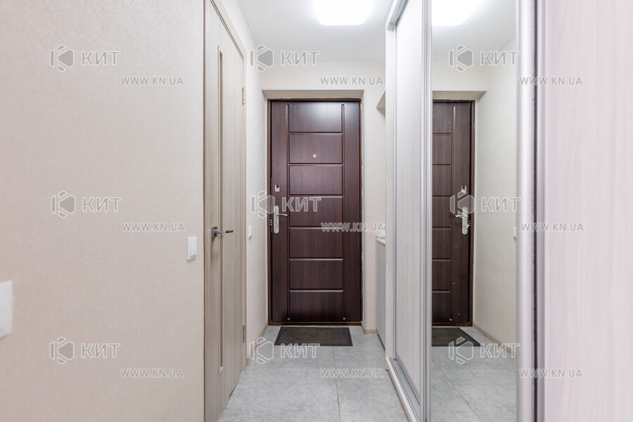 Продаж квартири Харків, Гагаріна, Спортивна, Захисників, 35м²