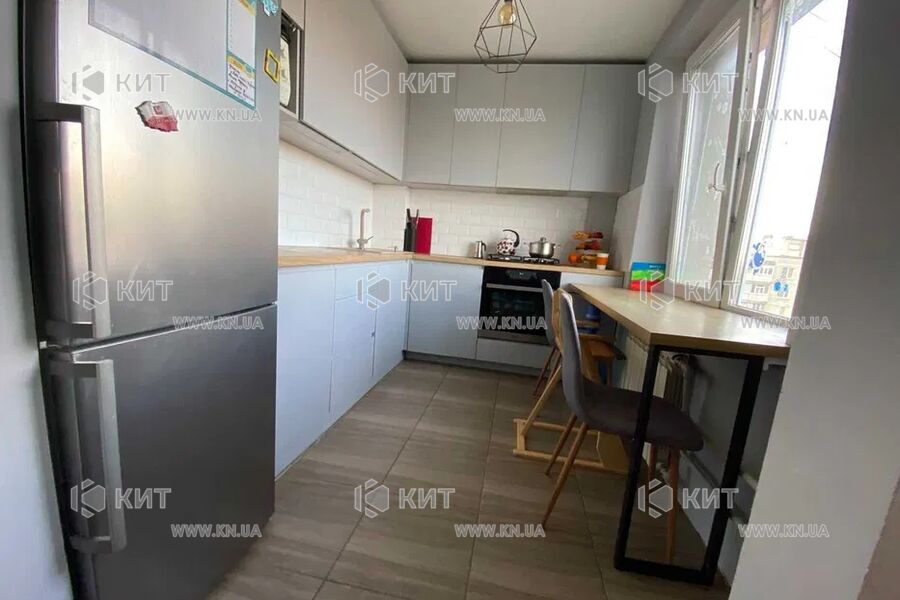 Продажа квартиры Харьков, Гагарина, Спортивная, Защитников, 66м²