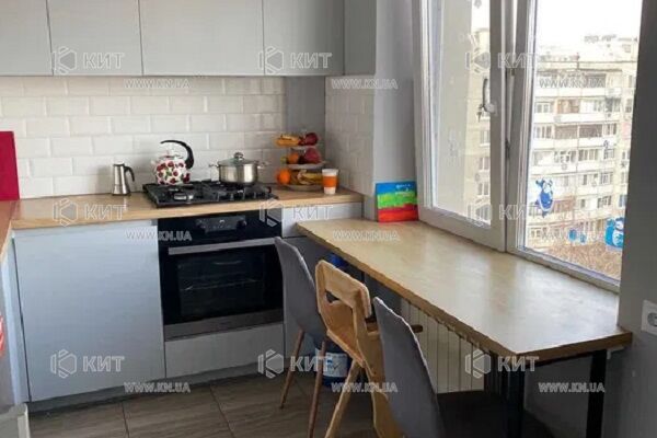 Продажа квартиры Харьков, Гагарина, Спортивная, Защитников, 66м²