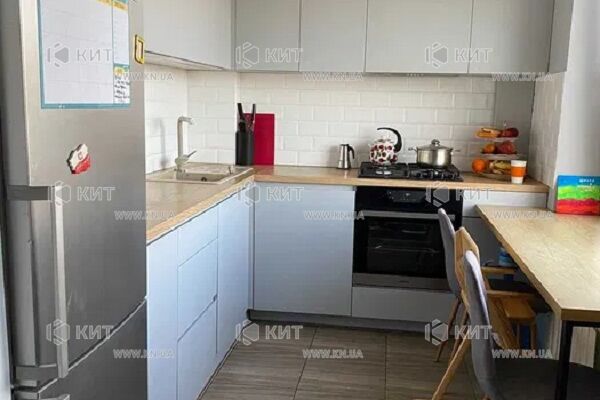 Продажа квартиры Харьков, Гагарина, Спортивная, Защитников, 66м²