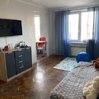 Продажа квартиры Харьков, Гагарина, Спортивная, Защитников, 66м²