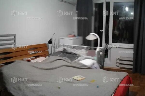 Продажа квартиры Харьков, Гагарина, Спортивная, Защитников, 66м²