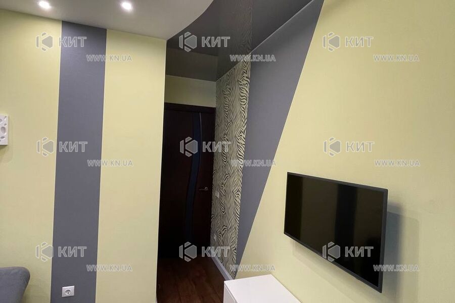 Продаж квартири Харків, Рогань, 80м²