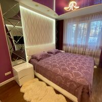 Продаж квартири Харків, Рогань, 80м²
