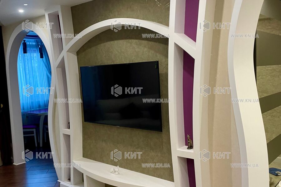 Продаж квартири Харків, Рогань, 80м²