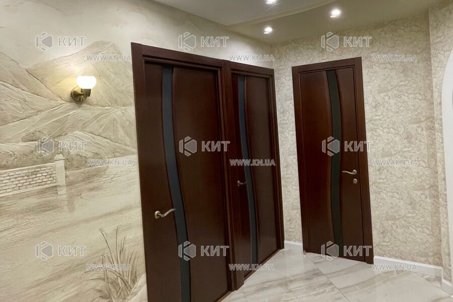 Продаж квартири Харків, Рогань, 80м²