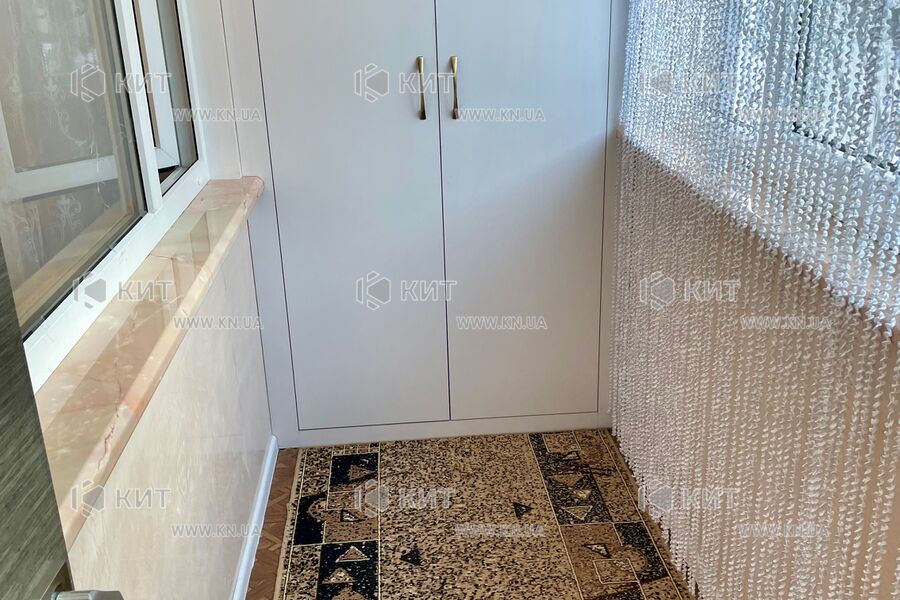 Продаж квартири Харків, Рогань, 80м²