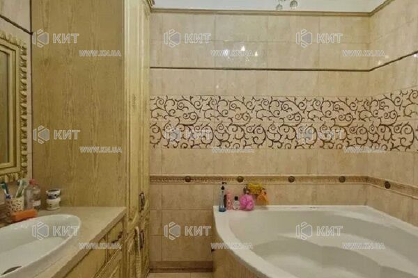 Продажа квартиры Харьков, Гагарина, Спортивная, Защитников, 130м²