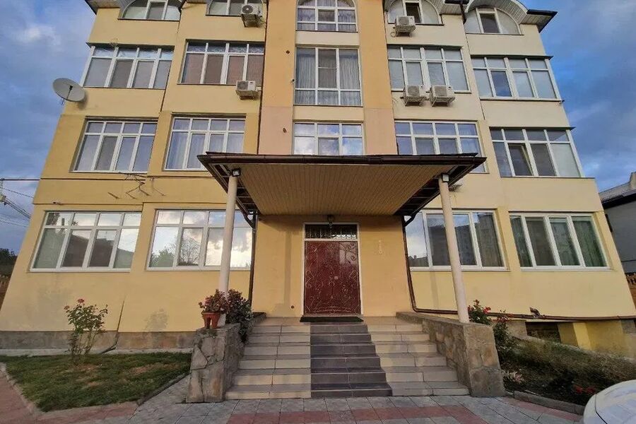 Продажа квартиры Харьков, Гагарина, Спортивная, Защитников, 130м²