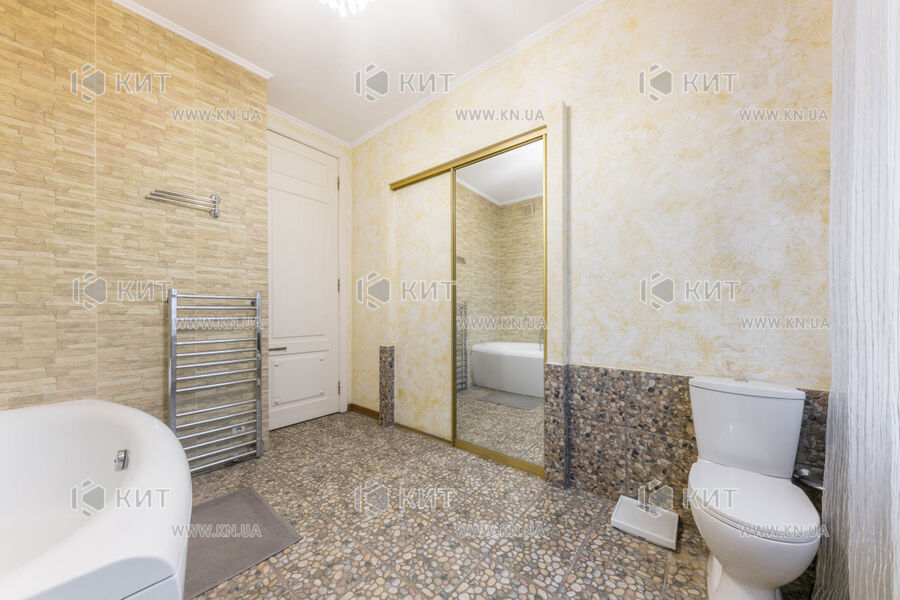 Продаж квартири Харків, Центр, 120м²