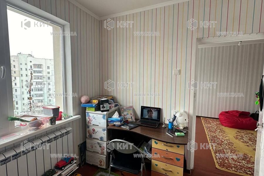 Продажа квартиры Харьков, Алексеевка, 71м²