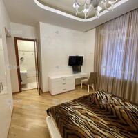 Продаж квартири Харків, Гагаріна, Спортивна, Захисників, 197м²