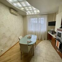 Продаж квартири Харків, Гагаріна, Спортивна, Захисників, 197м²