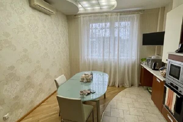 Продаж квартири Харків, Гагаріна, Спортивна, Захисників, 197м²