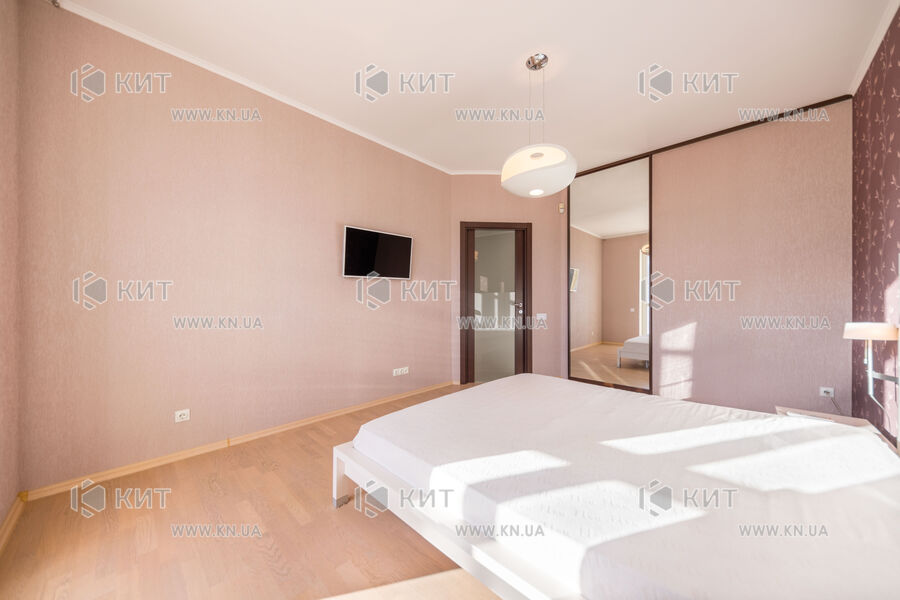Продажа квартиры Харьков, Центр, 100м²