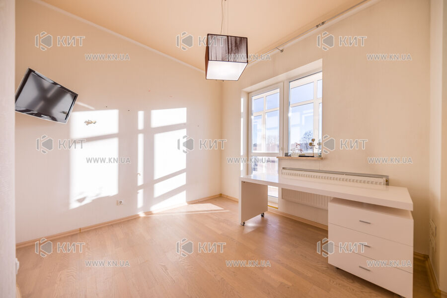 Продажа квартиры Харьков, Центр, 100м²
