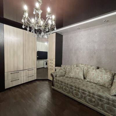 Продажа 	 Харьков,  Валентиновская (Блюхера) ул.   21А