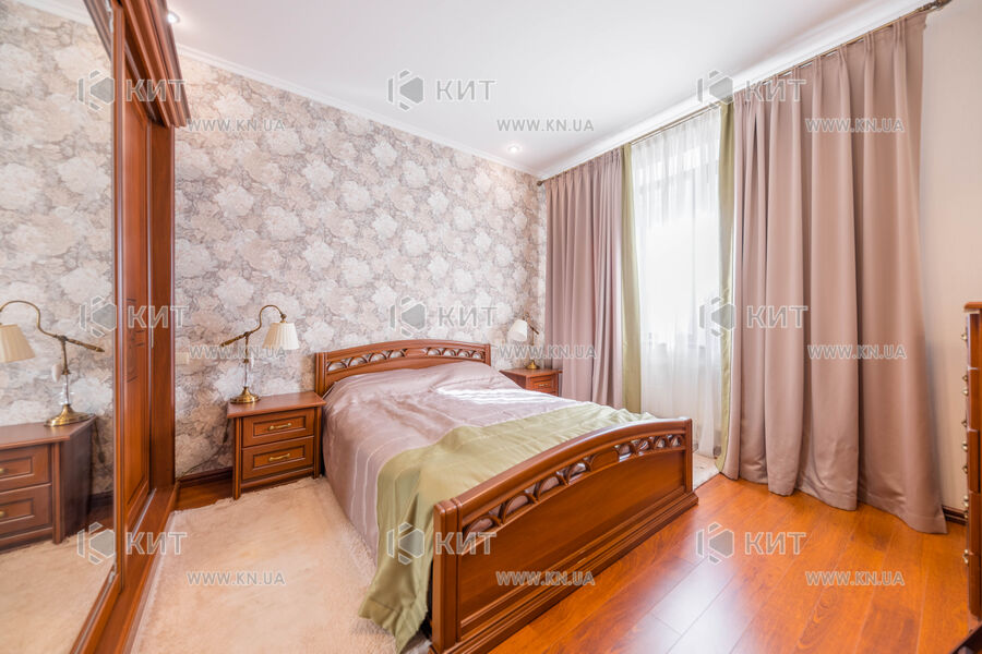 Продаж будинку Родичі, Родичі, 360м²