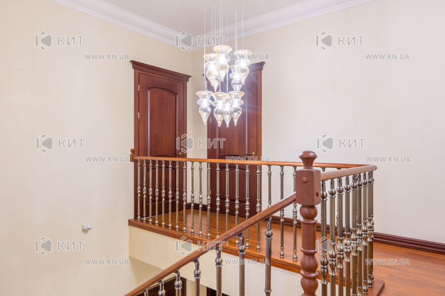 Продажа дома Харьков, Алексеевка, 360м²