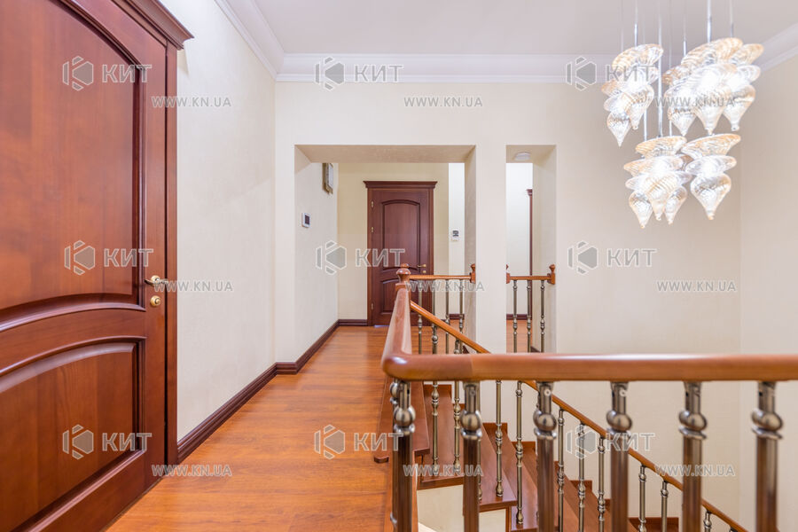 Продажа дома Харьков, Алексеевка, 360м²