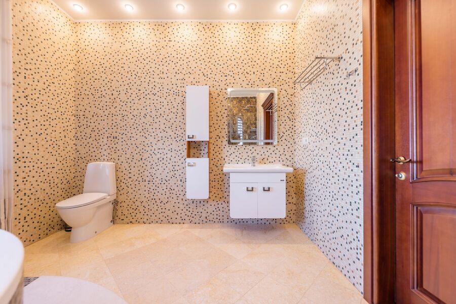 Продажа дома Харьков, Алексеевка, 360м²